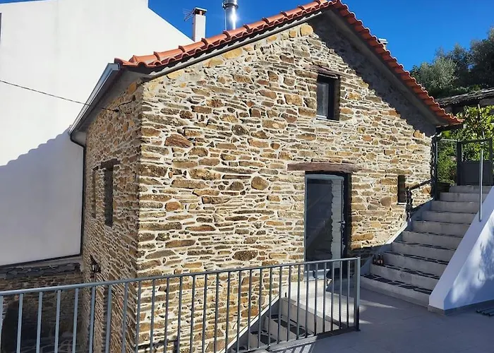 シャレー Da Silva House