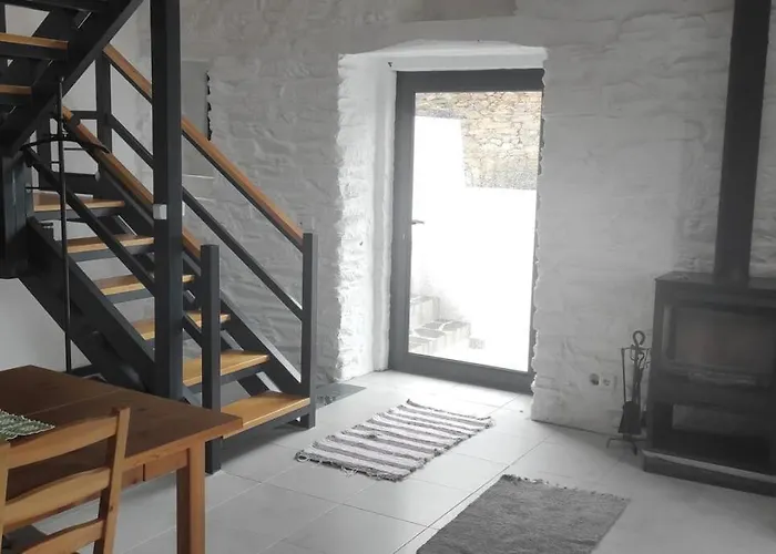 シャレー Da Silva House *